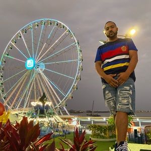 Meet your Posher, Jonathan